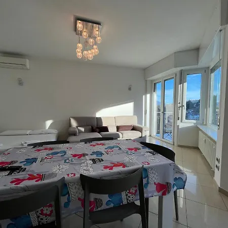 Apartment Dolce Dimora Stresa